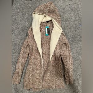 Lety & Me Sweater/ Cardigan